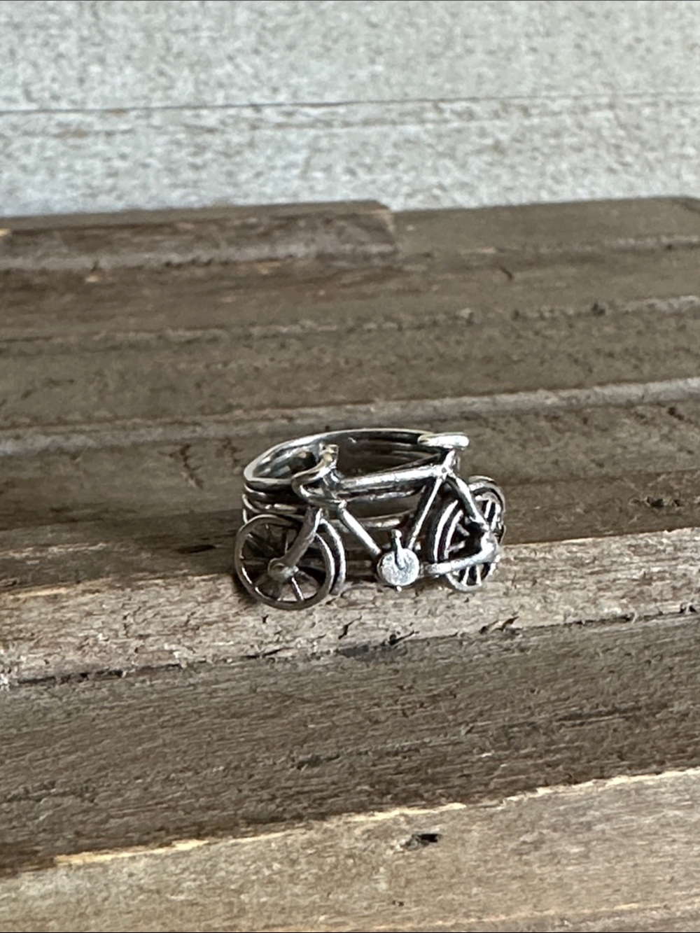 925 sterling silver great shape cool unique bicycle shaped sterling silver ring